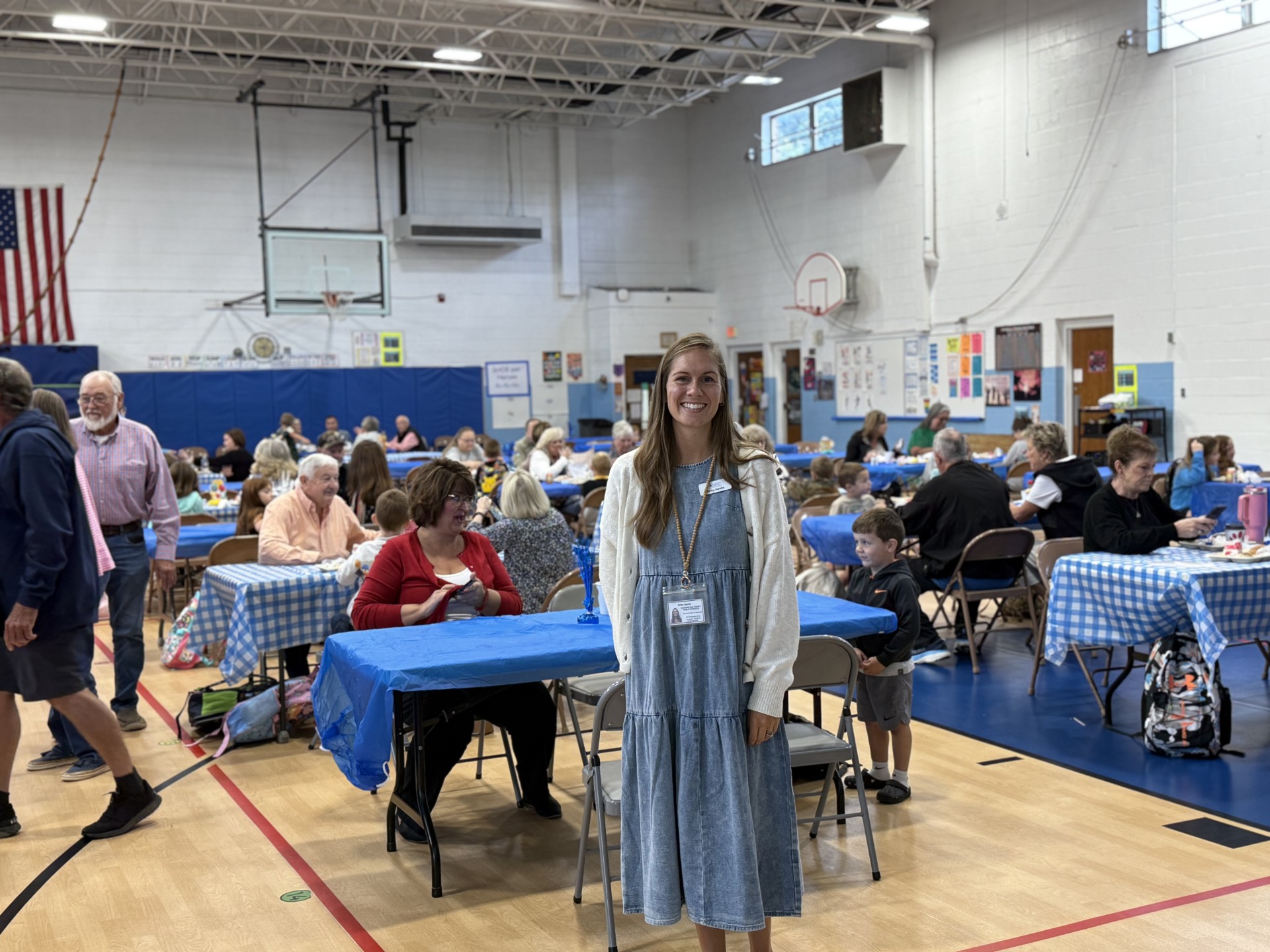 Grandparents and students sharing breakfast at Valley Institute Elementary, Washington County