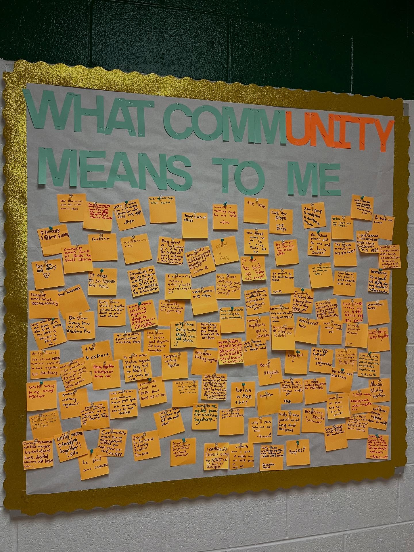 Students' community message board